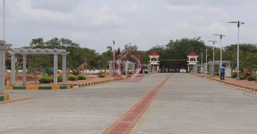 Wynn Maa Garudadri Cover Image